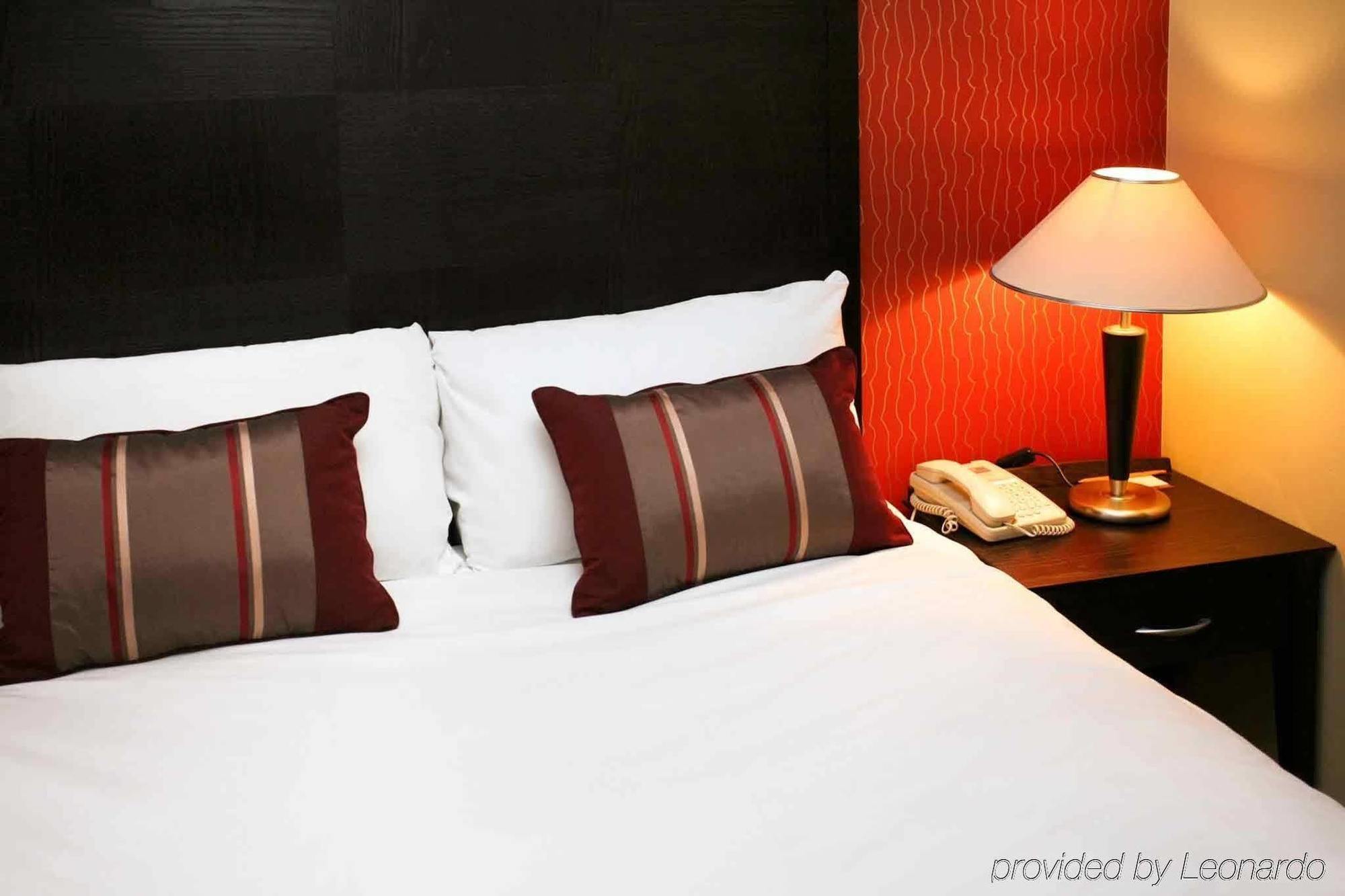 Mercure George Hotel, Рединг Стая снимка