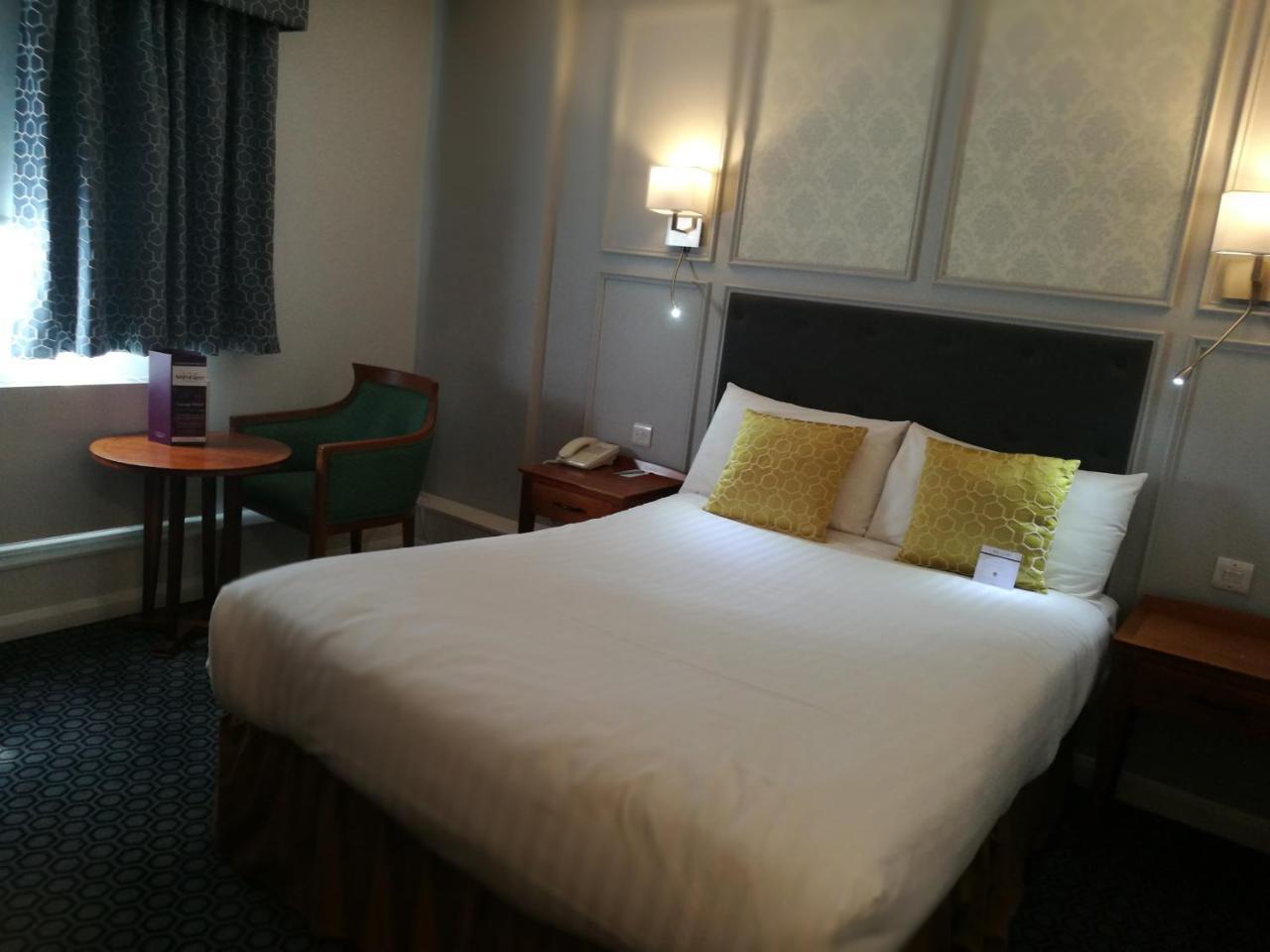 Mercure George Hotel, Рединг Екстериор снимка